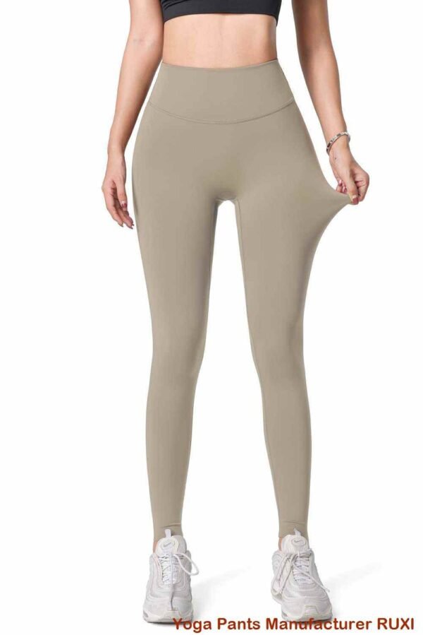 Baju Yoga Longgar Wanita Selesa Bergaya Ruxi my603